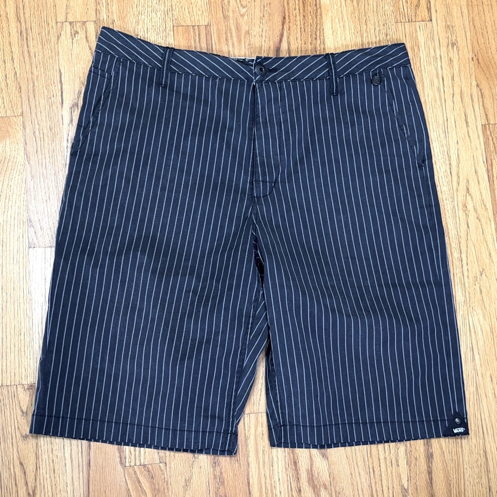 Vans - Pinstripe Men's Flat Front Shorts